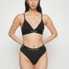 Calvin Klein Underwear Triangle Bra - Black