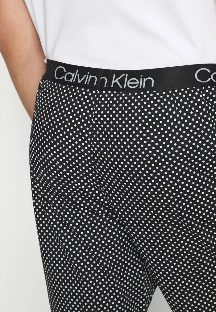 Calvin Klein Underwear STRUCTURE SLEEP SHORT - Pyjama Bottoms - Black - Image 4