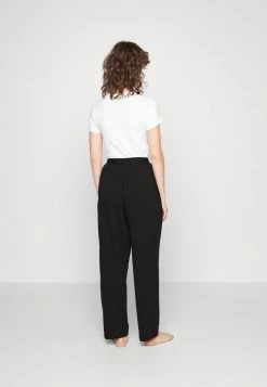 Calvin Klein Underwear SLEEP PANT - Pyjama Bottoms - Black 9 Calvin Klein Underwear SLEEP PANT - Pyjama Bottoms - Black -Calvin Klein Underwear Shop 28d16f8752494a15a9e2f9310598a5a2