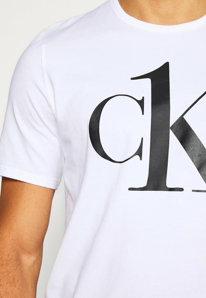 Calvin Klein Underwear GRAPHIC TEES CREW NECK - Pyjama Top - White 7 Calvin Klein Underwear GRAPHIC TEES CREW NECK - Pyjama Top - White - Image 5