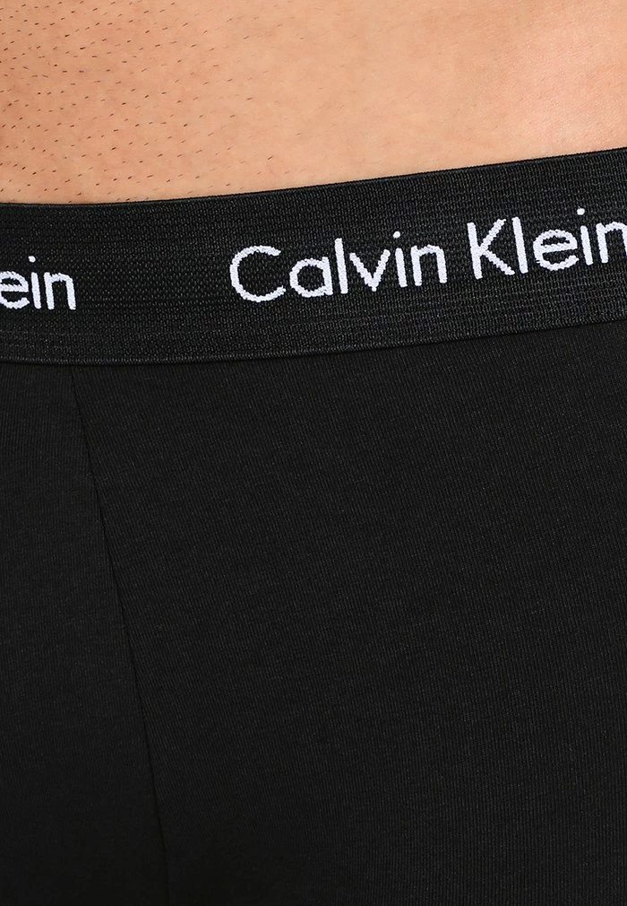 Calvin Klein Underwear LOW RISE TRUNK 3 PACK - Pants - Black - Image 2