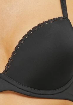 Calvin Klein Underwear SEDUCTIVE COMFORT CUSTOMIZED LIFT - Push-up Bra - Black 10 Calvin Klein Underwear SEDUCTIVE COMFORT CUSTOMIZED LIFT - Push-up Bra - Black -Calvin Klein Underwear Shop 81e6c4aeb890427b919160415a682f6a