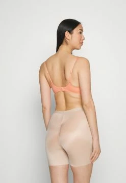 Calvin Klein Underwear PERFECTLY FLEX PLUNGE - Push-up Bra - Mellow Orange 9 Calvin Klein Underwear PERFECTLY FLEX PLUNGE - Push-up Bra - Mellow Orange -Calvin Klein Underwear Shop 8278e5bdb33543b4b5ecc2c0ad28bc34