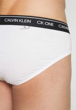 Calvin Klein Underwear HIP BRIEF 2 PACK - Briefs - White 9 Calvin Klein Underwear HIP BRIEF 2 PACK - Briefs - White -Calvin Klein Underwear Shop 8eda1c8fa7ea4d399d084705e45f22cd