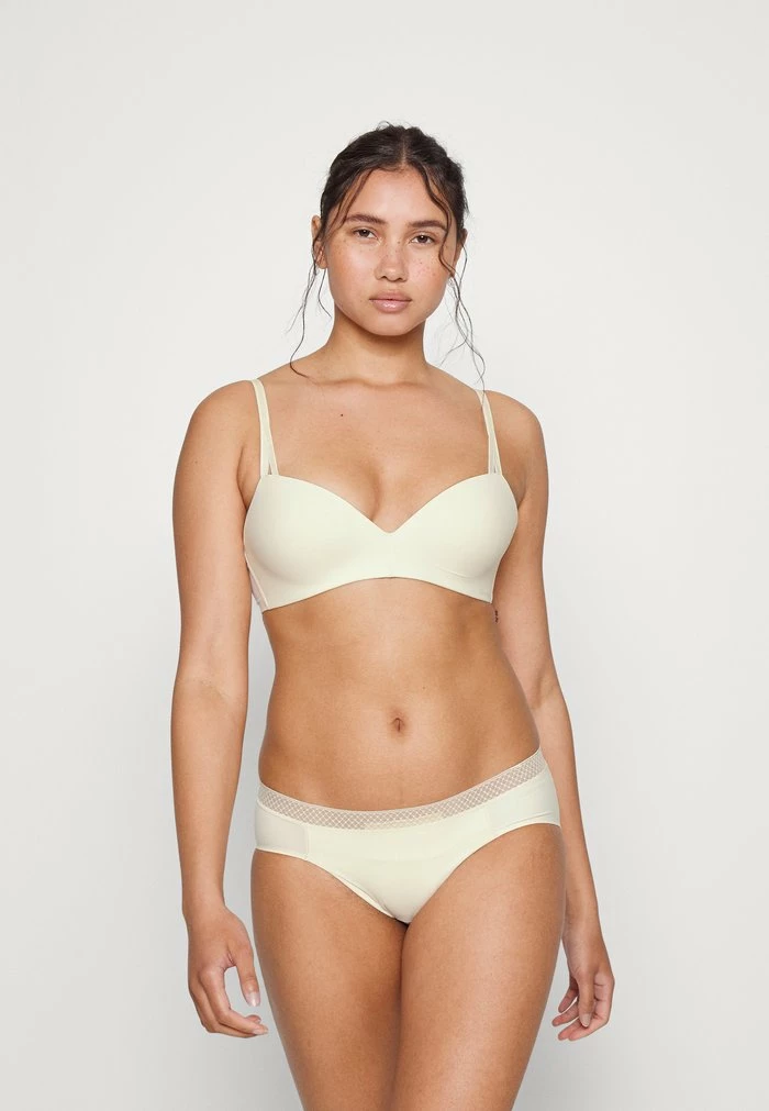Calvin Klein Underwear SEDUCTIVE COMFORT LIGHT LIFT DEMI WIREFREE - T-shirt Bra - Ivory 4 Calvin Klein Underwear SEDUCTIVE COMFORT LIGHT LIFT DEMI WIREFREE - T-shirt Bra - Ivory - Image 2