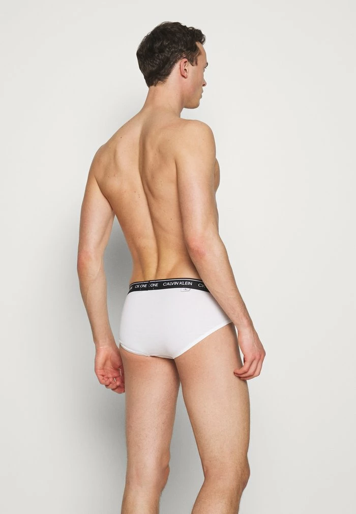 Calvin Klein Underwear HIP BRIEF 2 PACK - Briefs - White 4 Calvin Klein Underwear HIP BRIEF 2 PACK - Briefs - White - Image 2